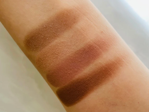 ブルベに似合う2022年今年使って良かった！プチプラアイシャドウ5選をご紹介します♡【スウォッチ有り】_10