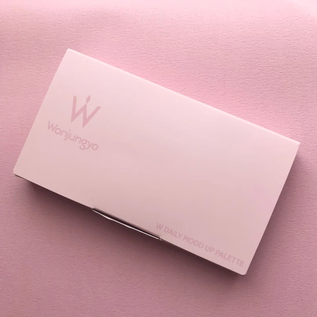 【TWICEも担当】韓国のメイクアップアーティスト、ウォン・ジョンヨさんプロデュースブランド『Wonjungyo(ウォンジョンヨ)』のアイシャドウ使ってみた！_1_1