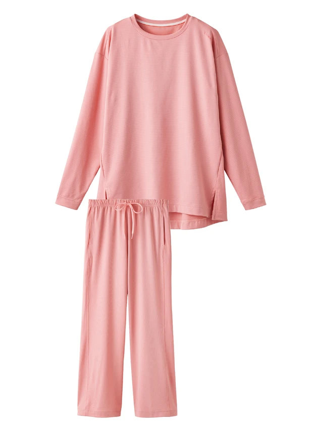 ベネクス STANDARD DRY+ボートネックロングスリーブ、フレアパンツ