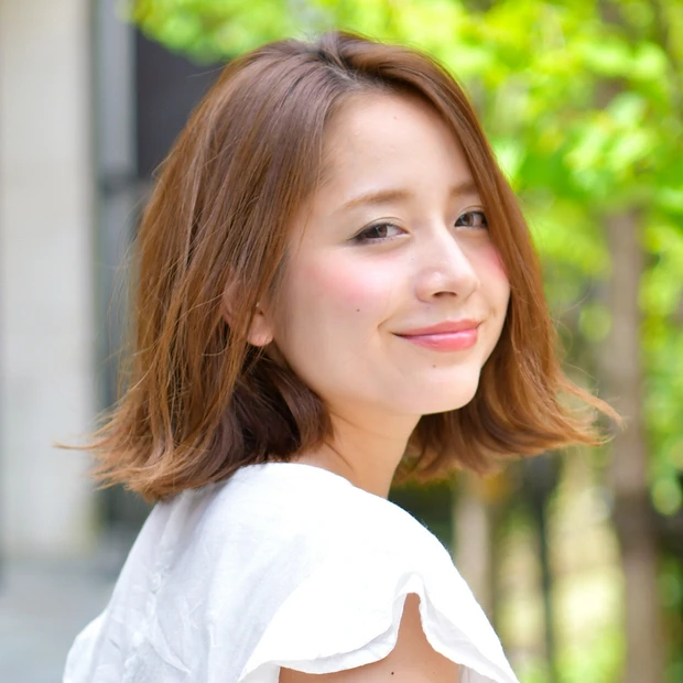 大人っぽく、可愛さも抜群! グラデーションカラーの外ハネボブ