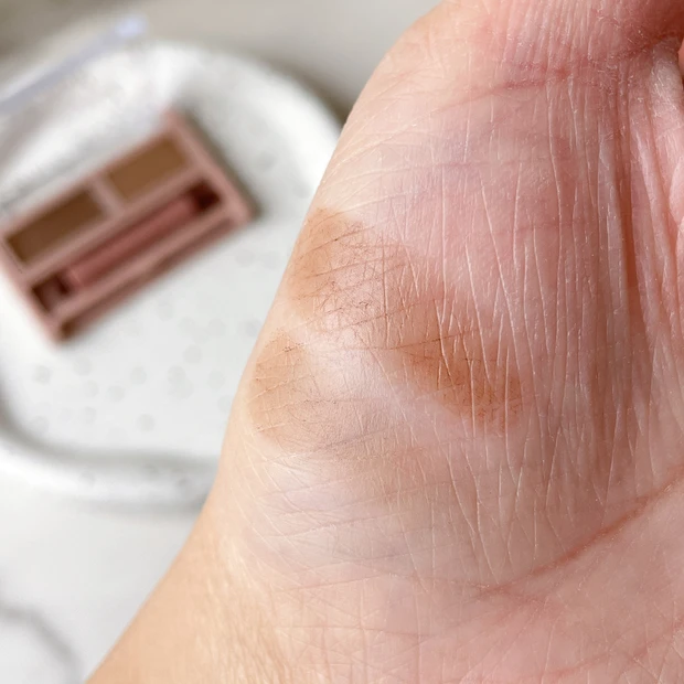 大人気プチプラコスメ【キャンメイク スタイリングデュアルアイブロウ 02 ウォームブラウン】792円でつくる「美眉」_3_2