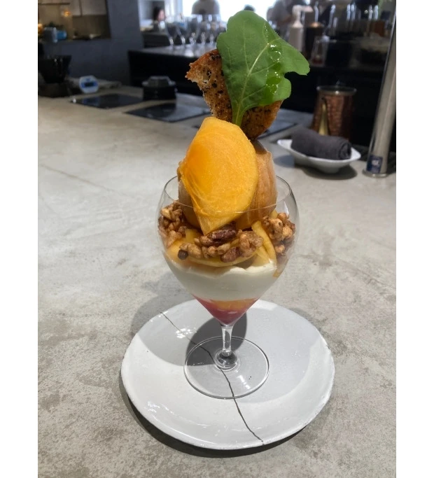  ASAKO IWAYANAGI SALON DE THÉ　朝パフェ