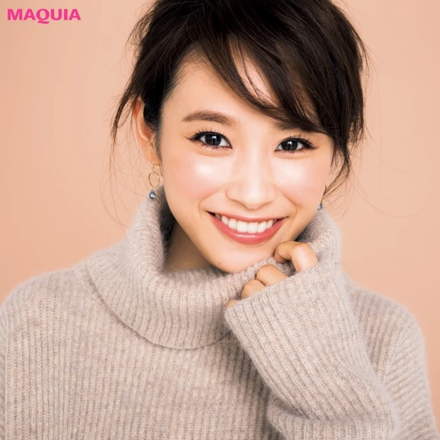 高橋 愛さんがお手本！ 最旬チークポイントは“微笑みライン”で幸せ美人に