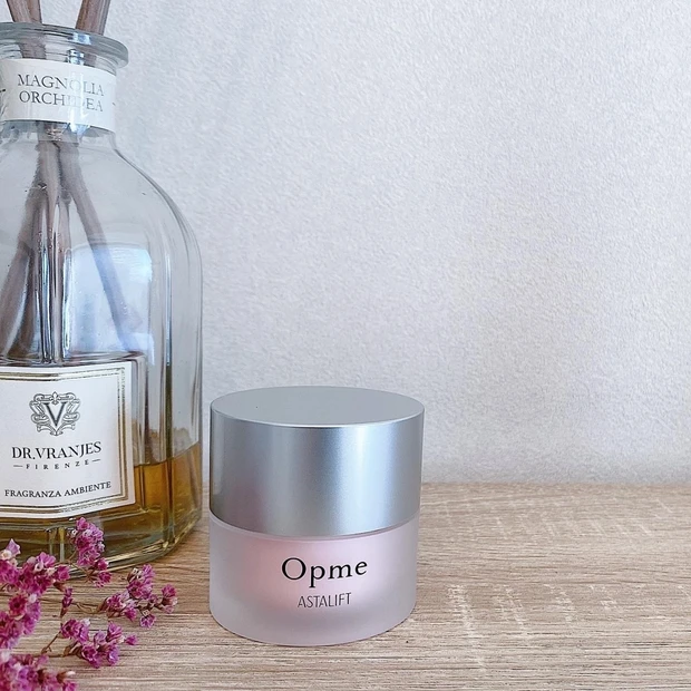 化粧水･美容液･乳液･クリームの4つのステップが1品で叶う、アスタリフトの“opme(オプミー)”