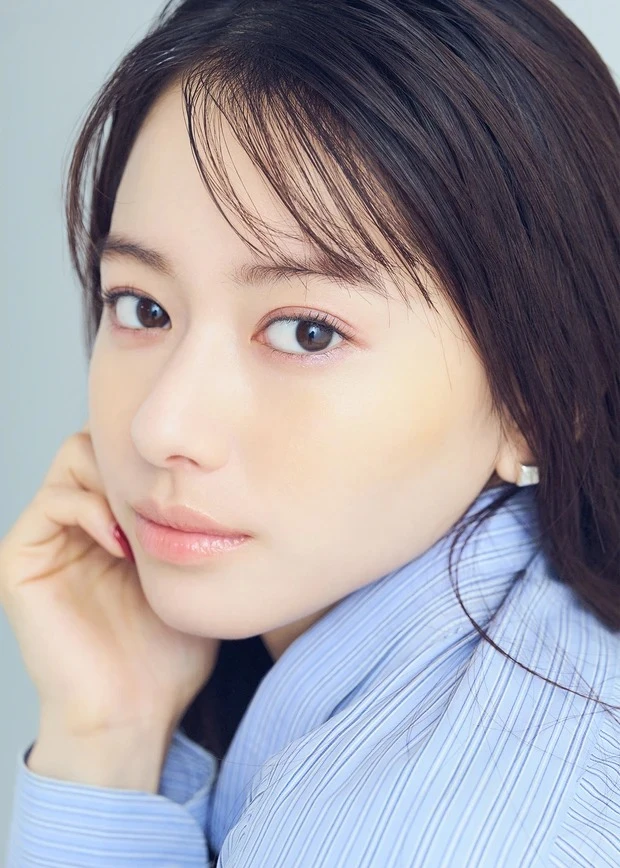 【春の開運メイク】開運カラーのイエローチークで「出会い運」アップ