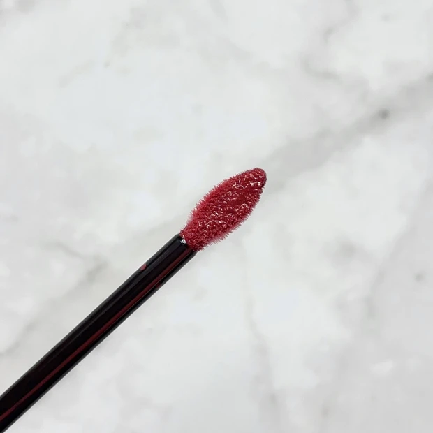 【エレガンス新色リップ】イエベ春の冬メイクに!「クラルテルージュビジュー 11」をレビュー|既存色との違いは?_3