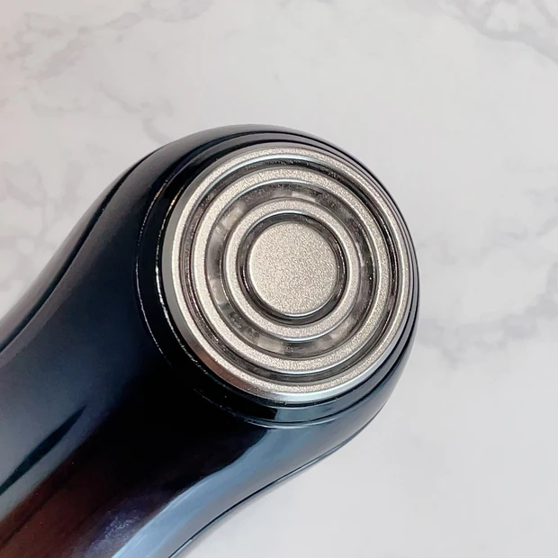 【今年買ってよかった美容ギアNo.1！】RF×EMS×光が一度に！？たった６分で小顔ケアできるヤーマン美顔器を徹底レポ！_4_1