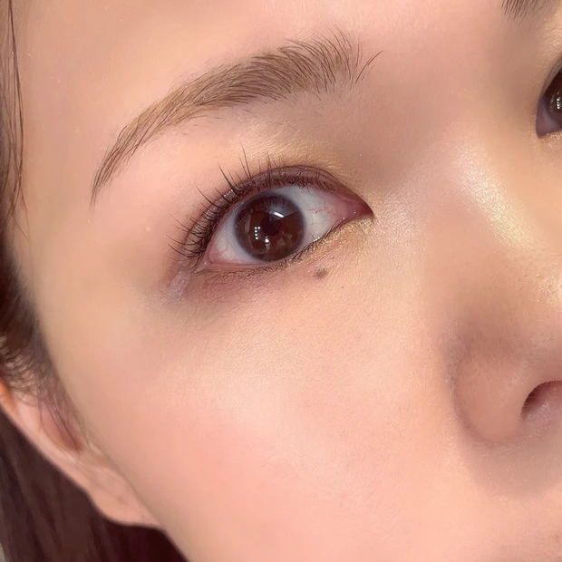 キャンメイク ムーングロウハイライター スウォッチ