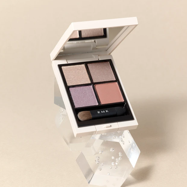 ブルベ冬　おすすめ　RMK シンクロマティック アイシャドウパレット EX-18