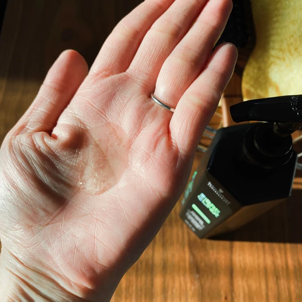 ヘアカラーしている人必見！色もち・うねり・切れ毛・ハリコシ対策。_2_1