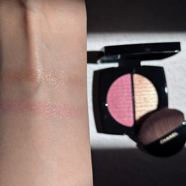 チークカラーにも繊細なラメが🥹💕