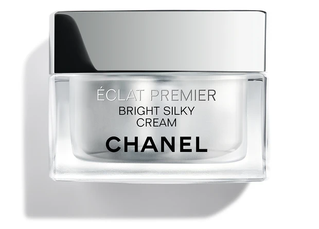 シャネル　エクラ プルミエ ブライト シルキー クリーム（医薬部外品）