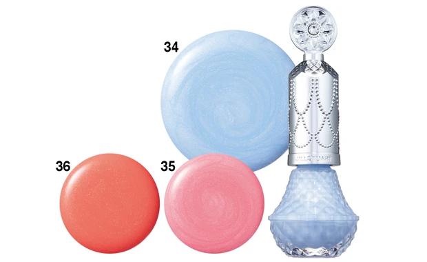 ジルスチュアート　フレグラント ネイルラッカー