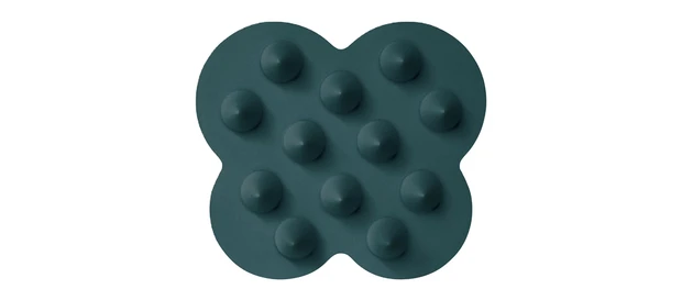 uka スカルプブラシ ケンザン バリカタ ￥2200／uka Tokyo head office