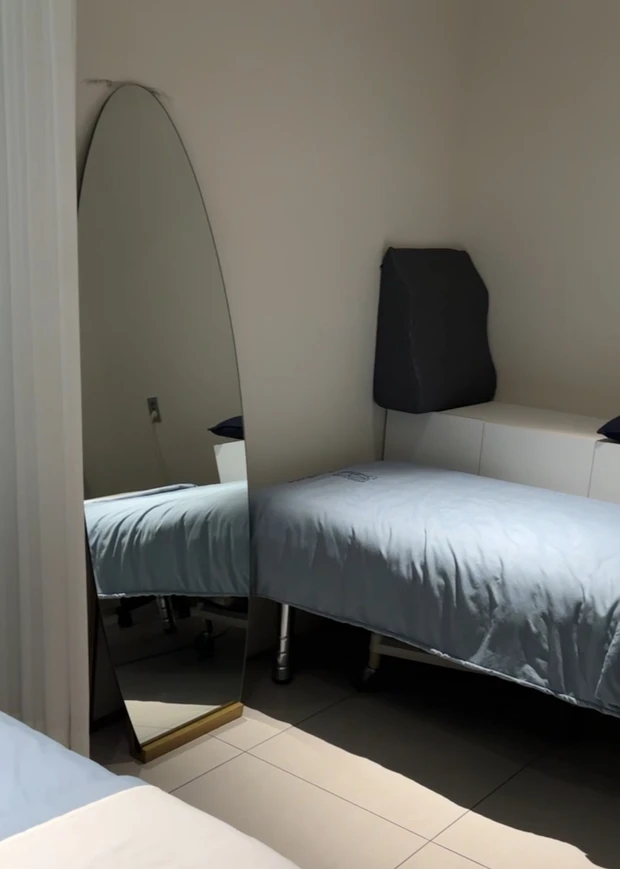 ひとリート 韓国　汝矣島　Purie Aesthetic　小顔　エステサロン　施術室