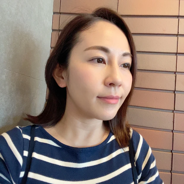 【人気の理由が判明👀】ローラ メルシエのクッションファンデで1日中パーフェクトなお肌に✨“自分だけ”の特別仕様にする裏技も😍_2_3