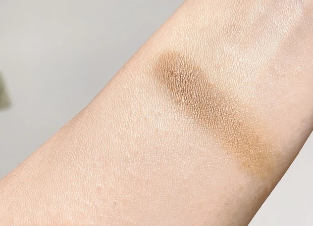 Qoo10メガ割sale中!!買うなら今!!大人気hinceコスメ『アイシャドウ&リップ♡』_3_1