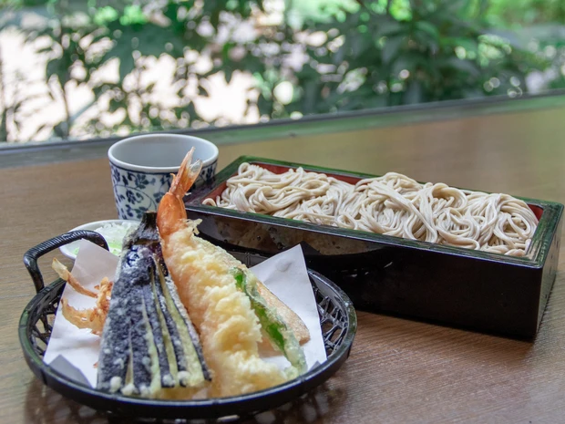 ひとリート　さやの湯処　十割そば