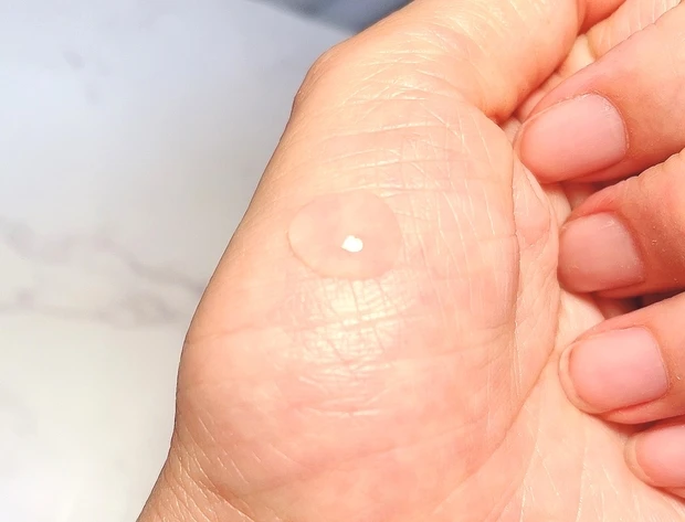 「毛穴がつるりっ！？」毛穴悩みに徹底アプローチ！！【オバジC リファインローション】
_2_2