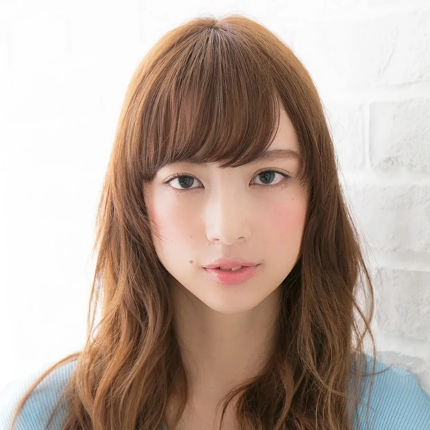 ちょっと無造作なくらいが◎！　ナチュラルフェミニンなふわ揺れロング