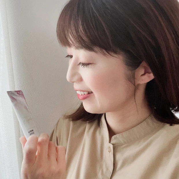 歯の色を気にしている人必見!光を反射する美白ハミガキ_2
