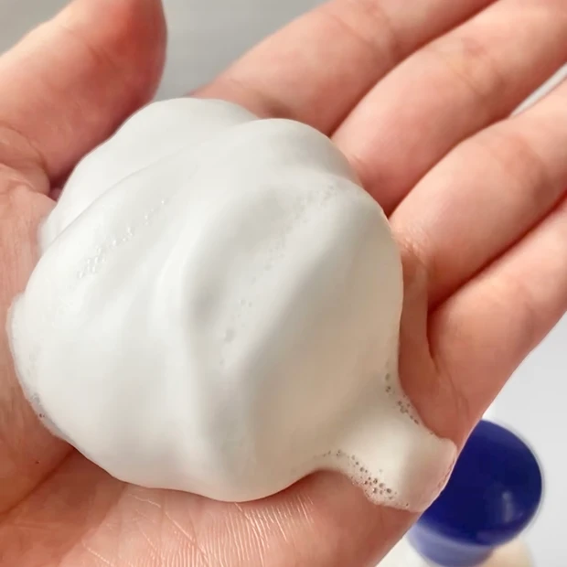 ニベア 洗顔料 クリームケア