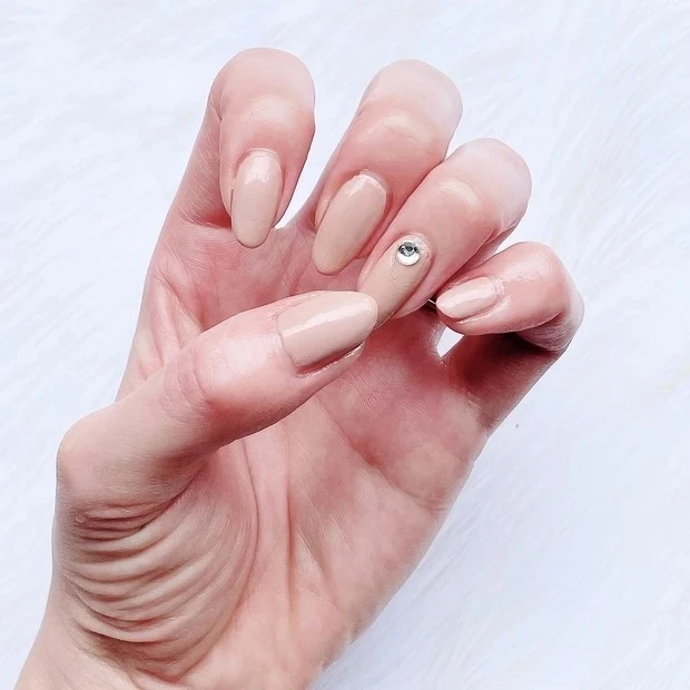 Her lip to ネイルポリッシュのレビュー_N°2 Rose Quotez_1