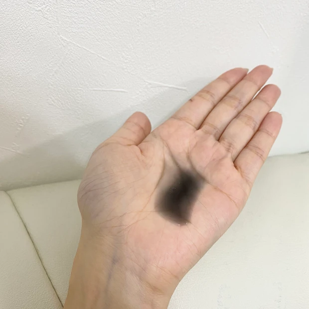 毛穴汚れもスッキリ！FANCLマイルドクレンジング<ブラック＆スムース>_2