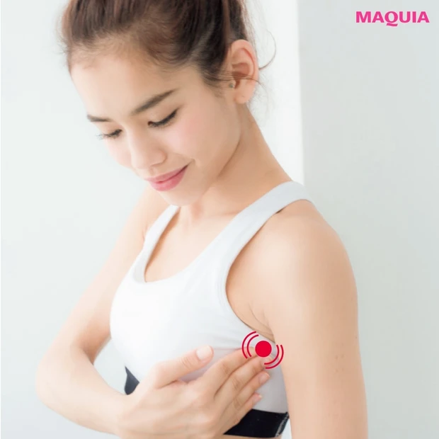 目指すはハリのある若々しいバスト【老け胸撃退エクササイズ】