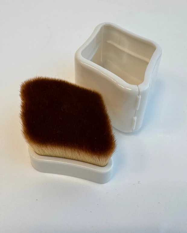 エトヴォス フラットチェンジブラシ