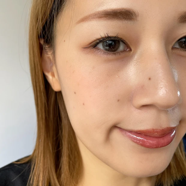 トーン 新作コスメ ペタルブルーミンググロス 08 Marron Glaze ブルベ仕上がり