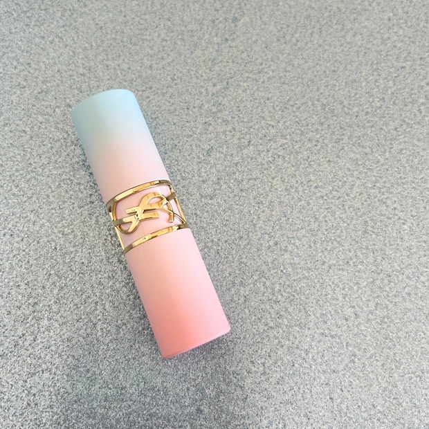 YSL クチュールミニクラッチ 125 YSL「クチュール ミニ クラッチ」の春限定色をスウォッチ