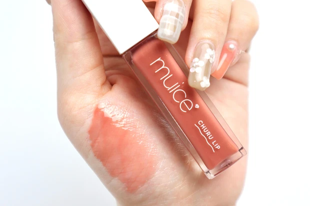 muice ミュアイス ちゅるリッププランパー SP06 サンセットコーラル スウォッチ