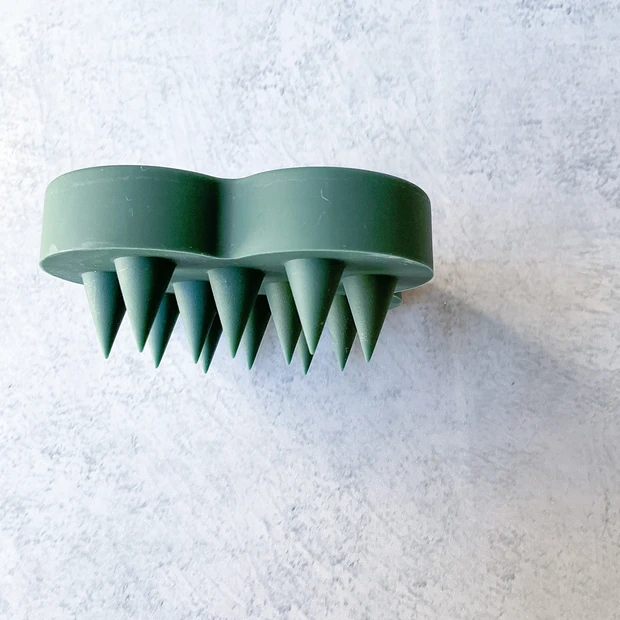 uka　ウカ　スカルプブラシ　バリカタ