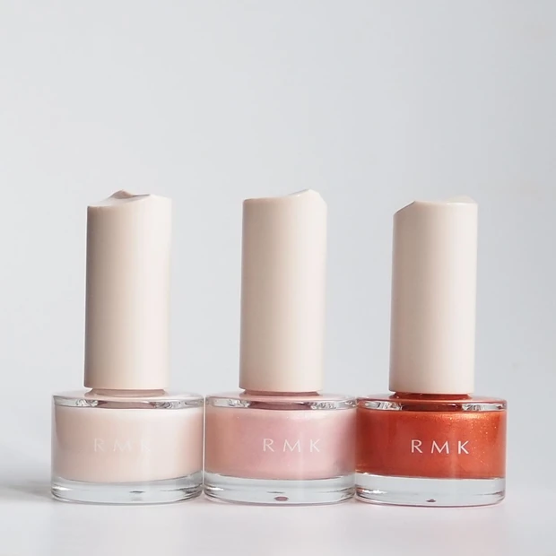 ＜01 ポーセリン ドリーム＞＜02 ノーズキス ピンク＞＜10 タンジェリン テイルズ＞