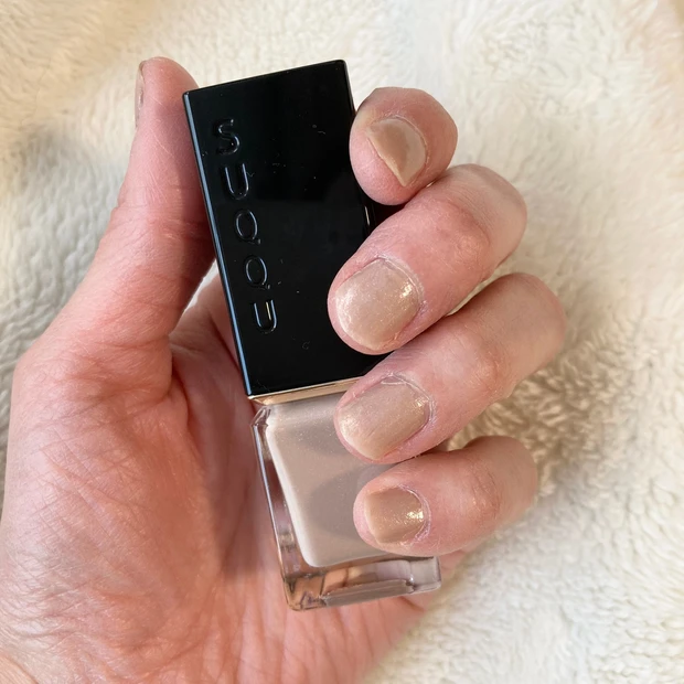 【春新作コスメレビュー!!第二弾】
今春のSUQQUも期待を超えてきた!!
絶妙な色味と微細なラメが可愛すぎる♡♡_9