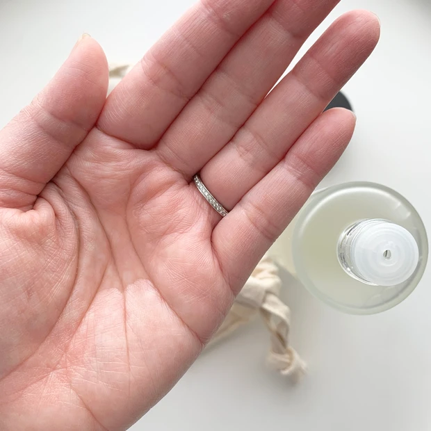 【肌が生まれ変わるような新体験】Jurlique［ジュリーク］ハイドレイティング ウォーターエッセンス ＋でうるおい続ける肌へ【サステナブル】_4