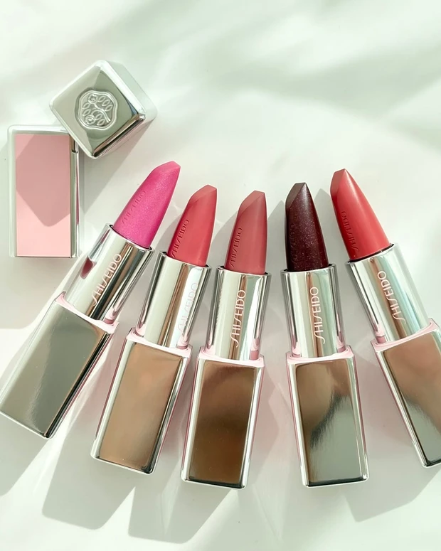 SHISEIDO テクノサテン ジェル リップスティック