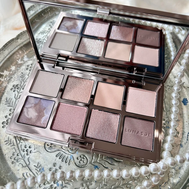 ルナソル アイカラーレーション スペシャルエディション