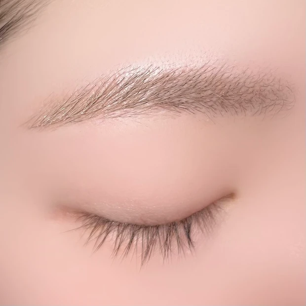 キス うす眉メーカー アッシュベージュ 眉コンシーラー 脱色級