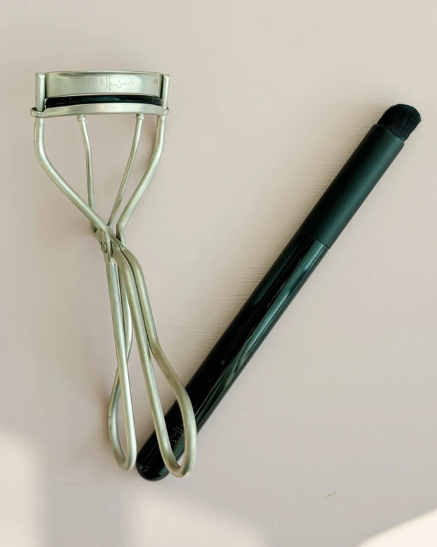 アイラッシュカーラー&コンシーラーブラシ