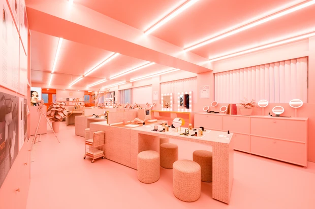 CHANEL BEAUTY HOUSE AT TOKYO(シャネル ビューティ ハウス)