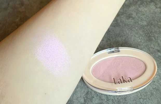 【超話題】鈴木えみさん愛用韓国コスメ！hince・Lakaおしゃれクリップで使用【プチプラコスメ】_3_1