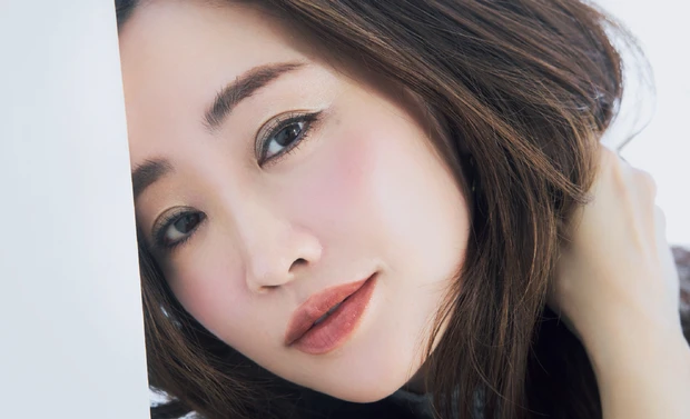神崎 恵さん流垢抜けブラウンメイク PhotoGallery_1_1