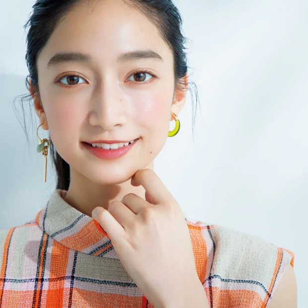 犬木 愛さんが“ちょうどいい抜け感”メイクのセオリーを伝授。全体のバラン…