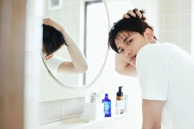 森崎ウィンさん「仕事のあとはしっかり洗顔しています！」