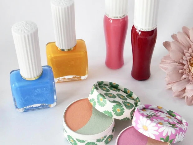 【夏新色コスメ2026】ポール & ジョーのサマーコレクションをスウォッチ！ 光と色に満たされたみずみずしい夏を表現