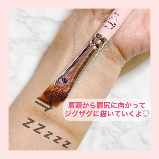 使い始めたら手放せない!? バズり続けている 《WHOMEE アイブロウブラシ》_2