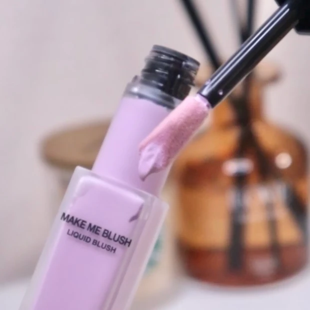 YSL メイクミーブラッシュリキッド 69 チーク