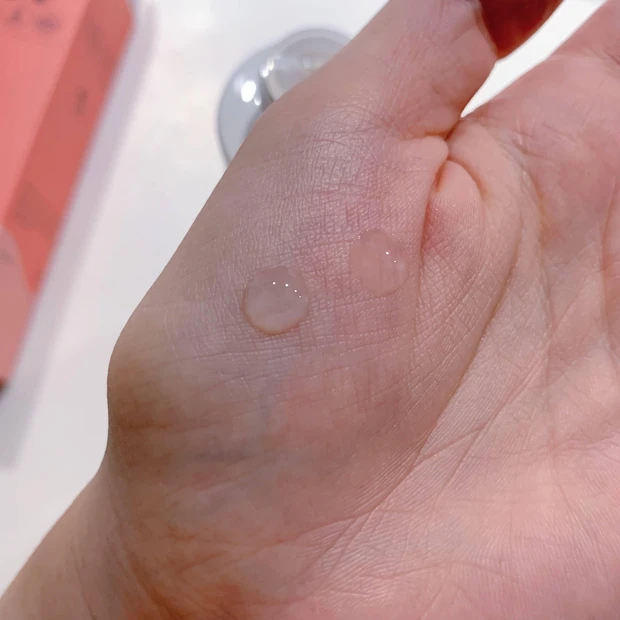 10月新登場!ハーブウォーターでスッキリサッパリ。SIRTFL ブライトエッセンスローション_3_1